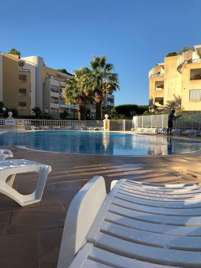 Front Beach Luxury Near Nice Airport Cagnes-sur-Mer Dış mekan fotoğraf